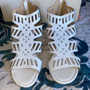 White mukluk wedge heel